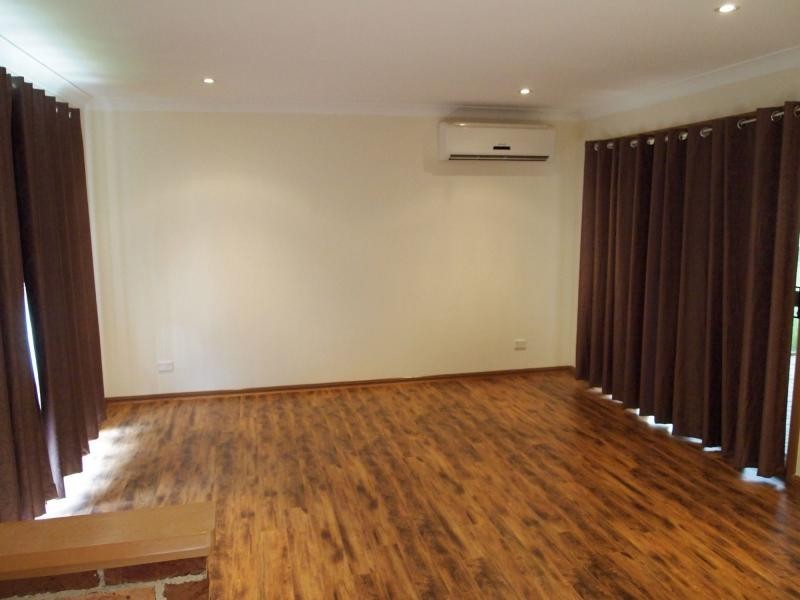 73 Pagoda Crescent, Quakers Hill NSW 2763