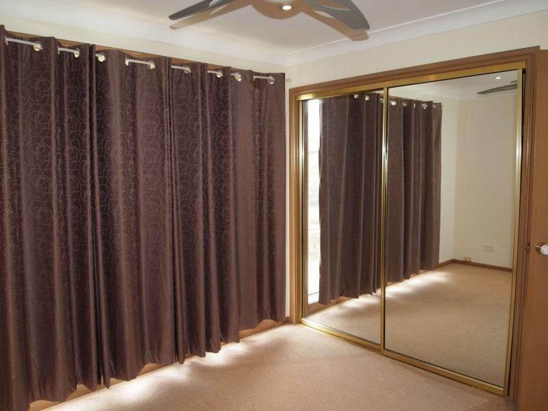 73 Pagoda Crescent, Quakers Hill NSW 2763