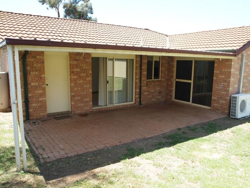 73 Pagoda Crescent, Quakers Hill NSW 2763