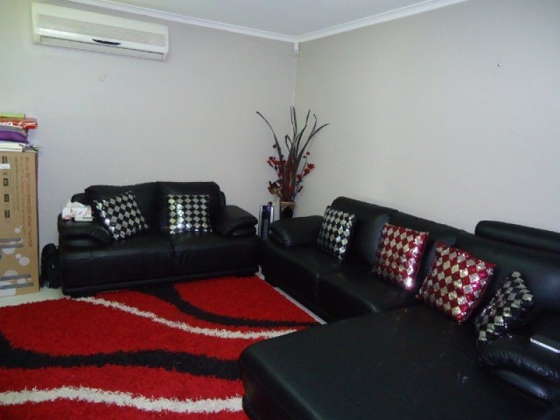 6 Dhalia Street, Quakers Hill NSW 2763