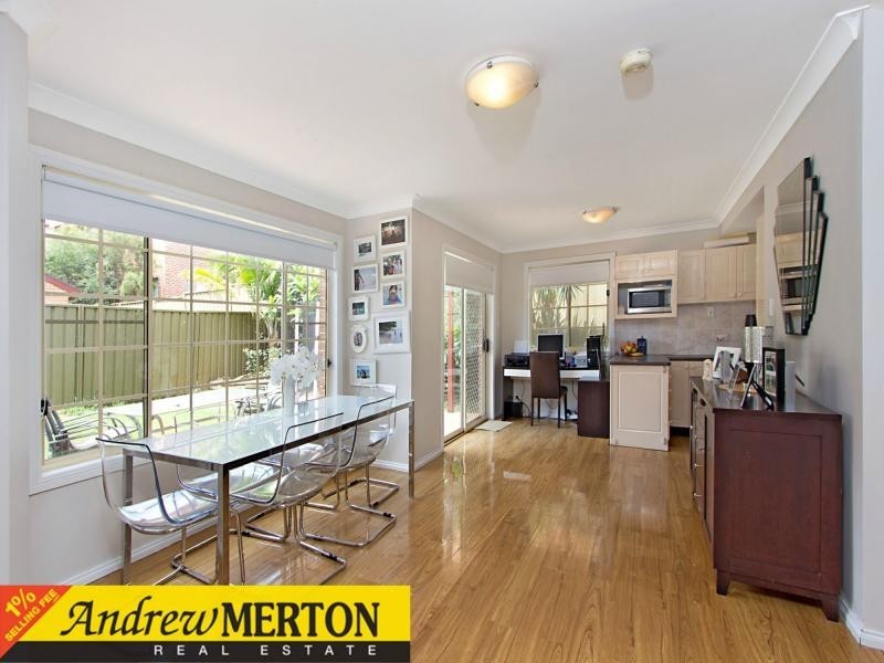 2/30 Hillcrest Road, Quakers Hill NSW 2763