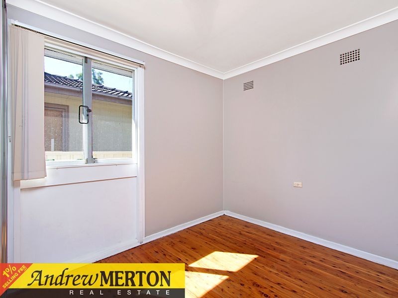 27 Manila Road, Lethbridge Park NSW 2770