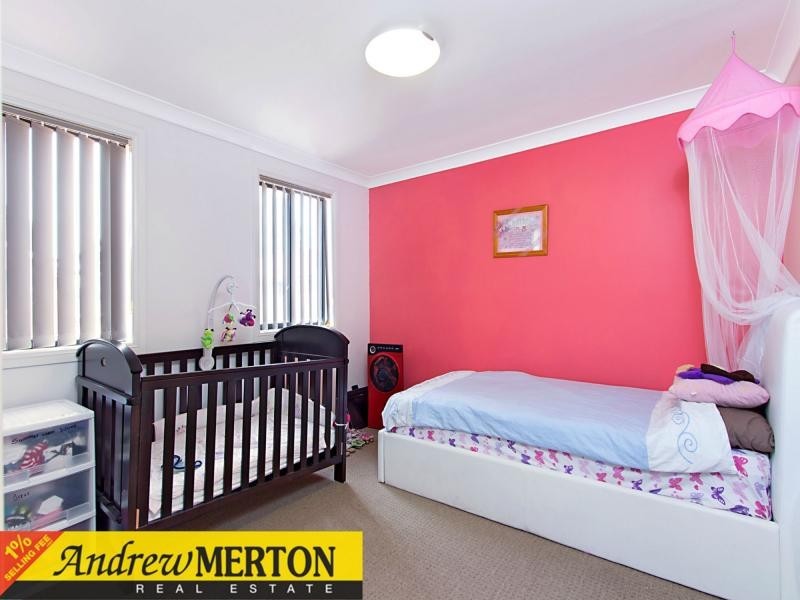 8/17-19 Douglas Road, Quakers Hill NSW 2763