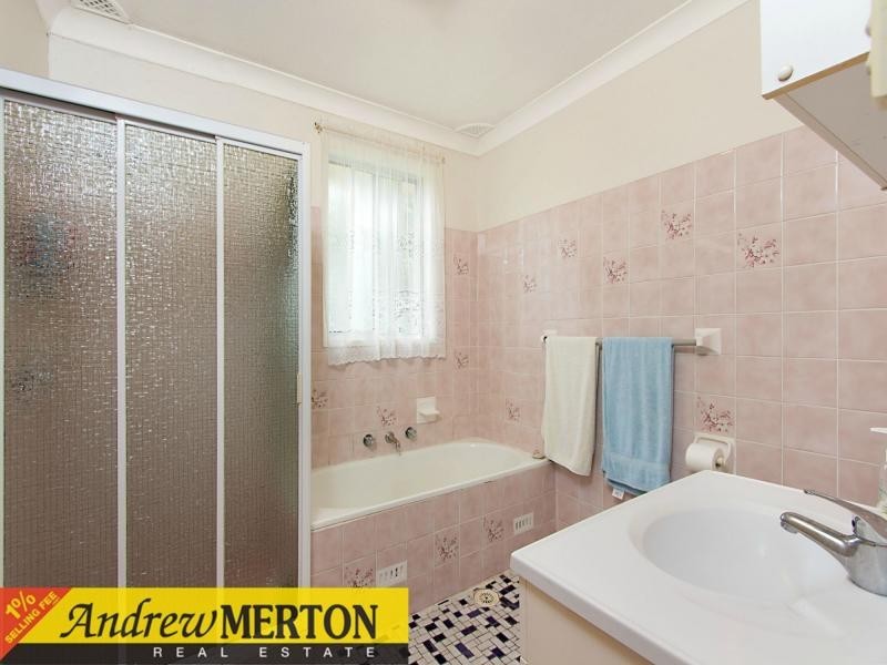 39 Tichborne Street, Quakers Hill NSW 2763
