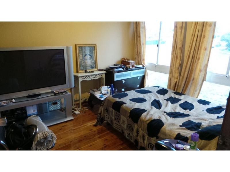 2 Penn Cres, Quakers Hill NSW 2763