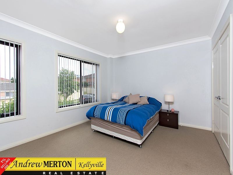 4/ 53 Waterford St, Kellyville Ridge NSW 2155