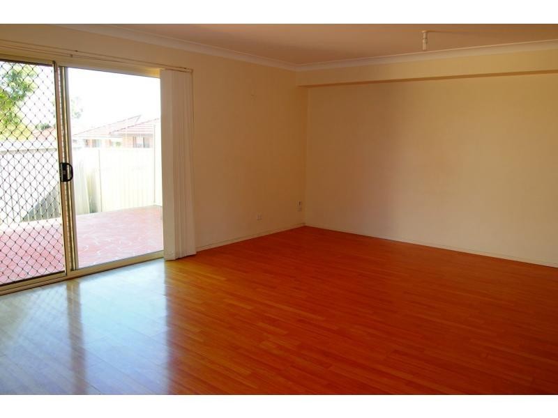 8A Sapphire Circuit, Quakers Hill NSW 2763