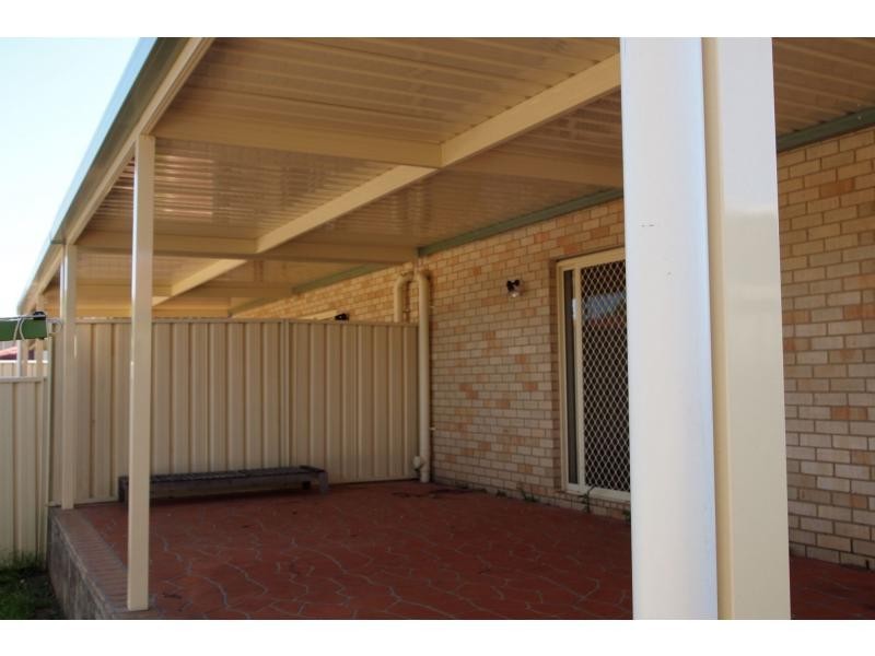 8A Sapphire Circuit, Quakers Hill NSW 2763