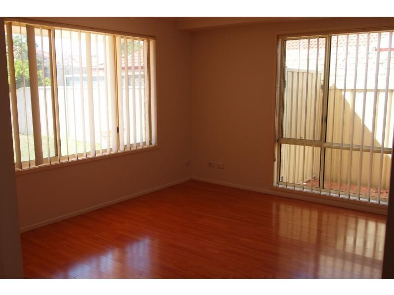 8A Sapphire Circuit, Quakers Hill NSW 2763