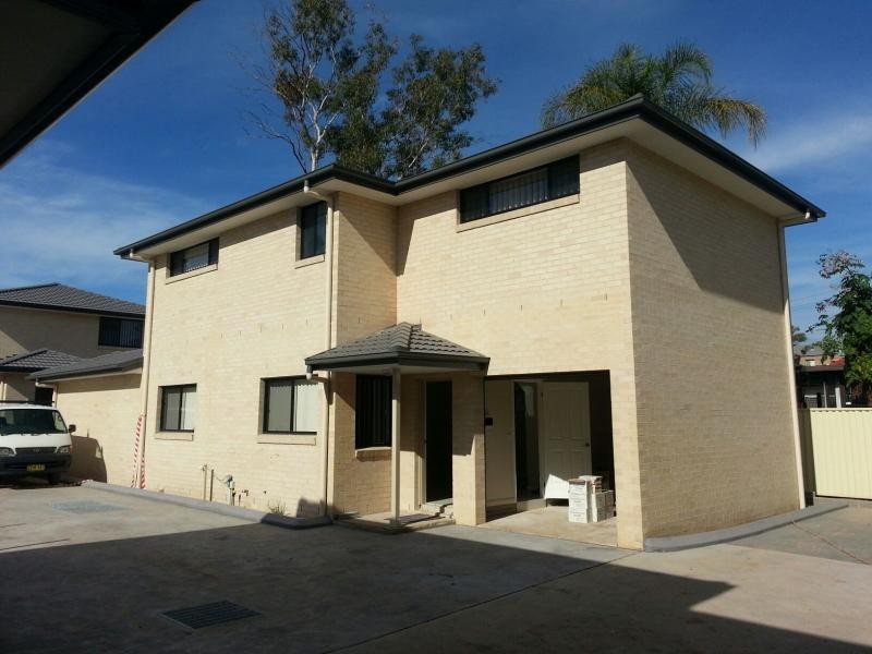 4/44 Derby, Rooty Hill NSW 2766