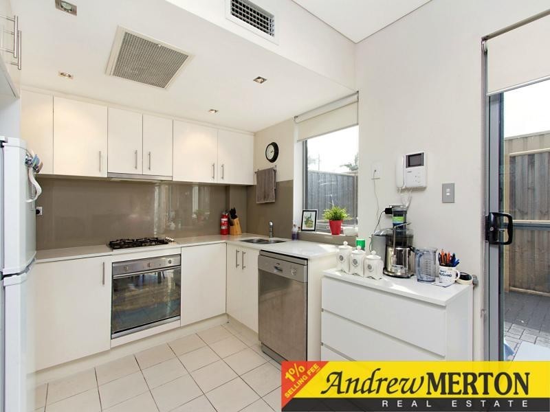 6/16-18 Merton Street, Sutherland NSW 2232