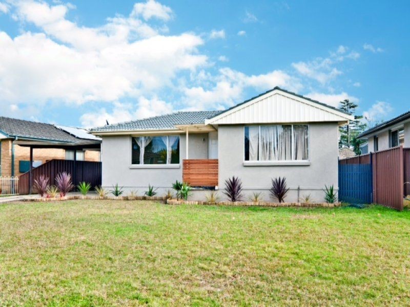 2 Ridgeway Crescent, Quakers Hill NSW 2763