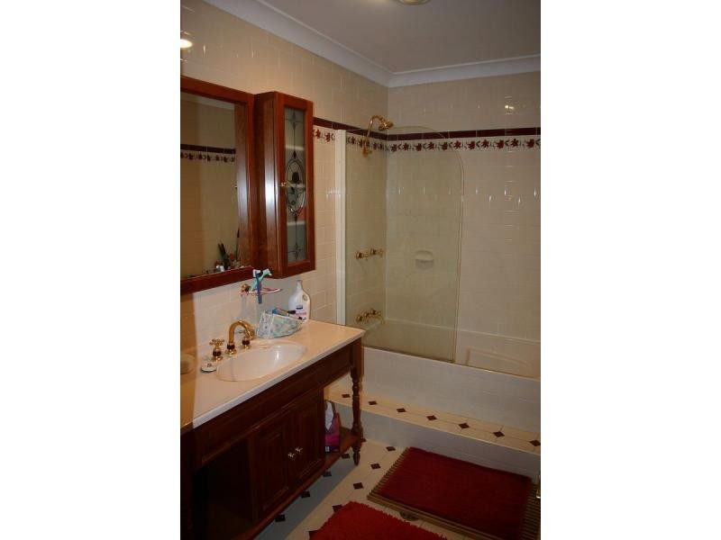 20 Saidor Ave, Whalan NSW 2770