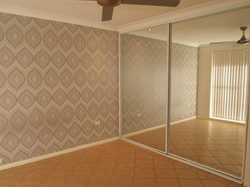 17 Newtimber Circuit, St Clair NSW 2759