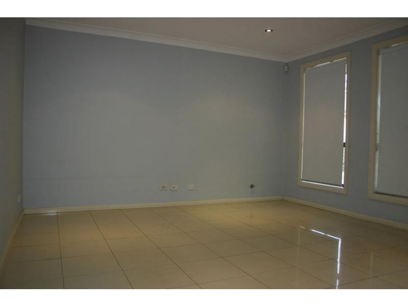 4 / 8 Bungalow Rd, Plumpton NSW 2761