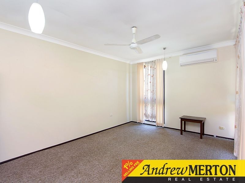 25 Kunipipi Street, St Clair NSW 2759