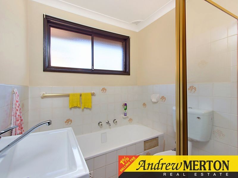 25 Kunipipi Street, St Clair NSW 2759