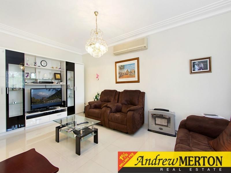 121 Richmond Rd Road, Blacktown NSW 2148