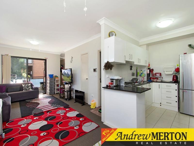3/159 Wellington Road, Sefton NSW 2162
