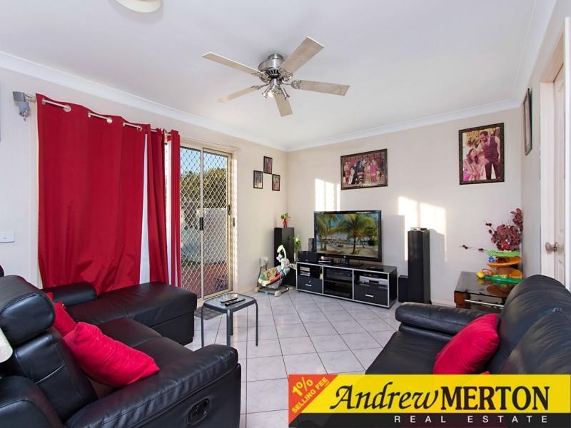 69 Thompson Crescent, Glenwood NSW 2768