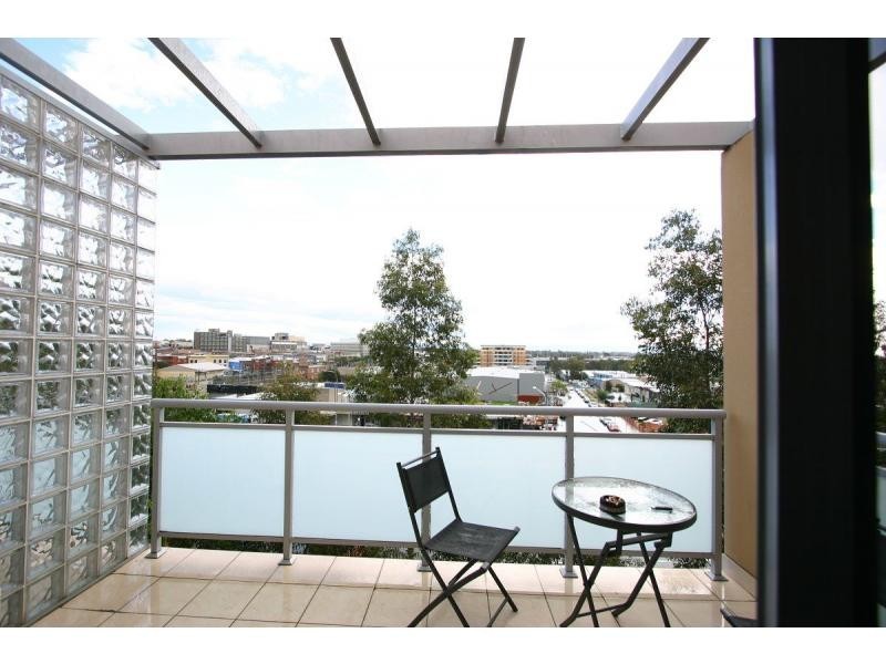 51/8-18 Wallace St, Blacktown NSW 2148