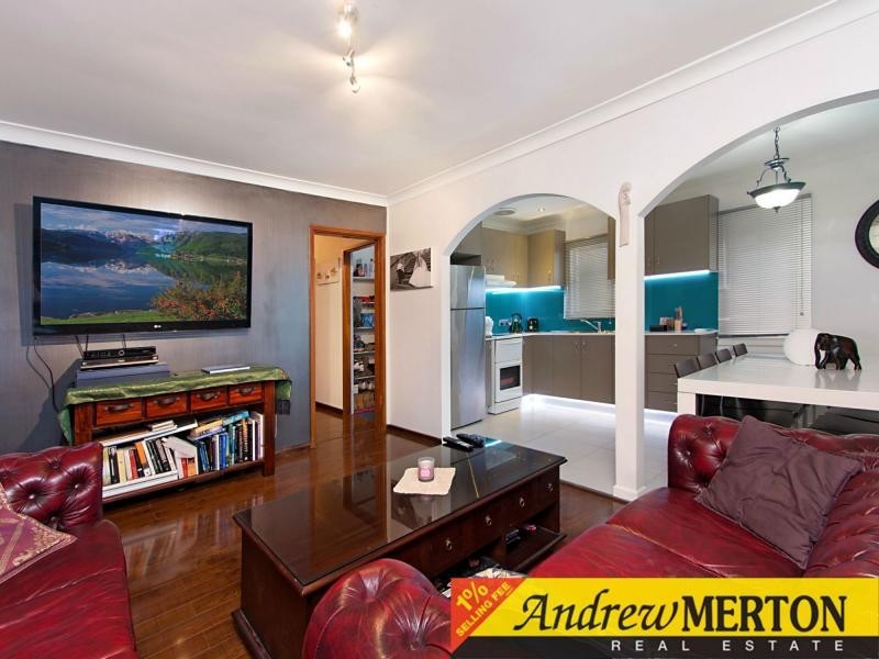 4 Copeland Road, Lethbridge Park NSW 2770