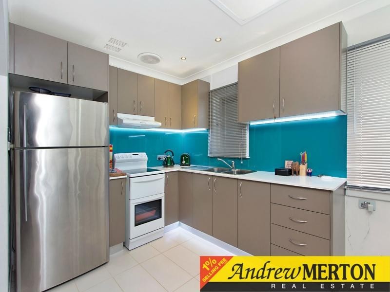 4 Copeland Road, Lethbridge Park NSW 2770