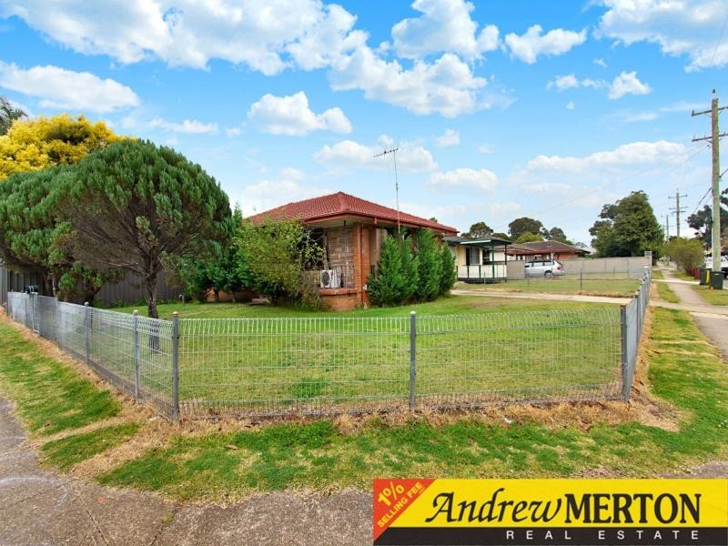 4 Copeland Road, Lethbridge Park NSW 2770