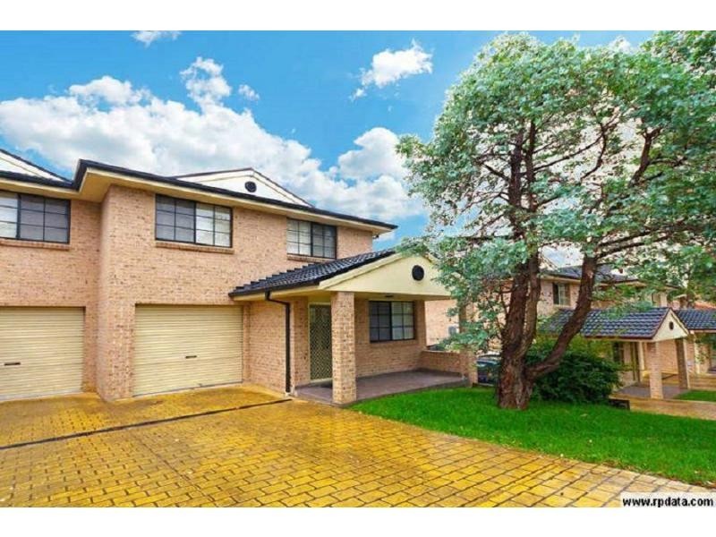 2/72 Bali Drive, Quakers Hill NSW 2763