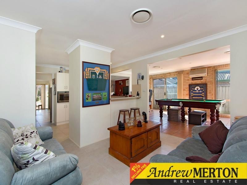 16 Redgum Circuit, Glendenning NSW 2761