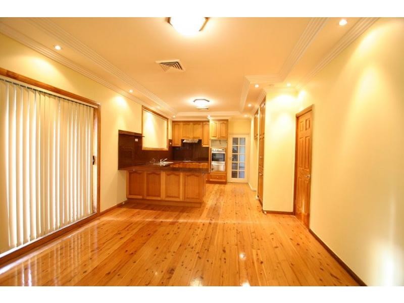 174 QUAKERS Road, Quakers Hill NSW 2763