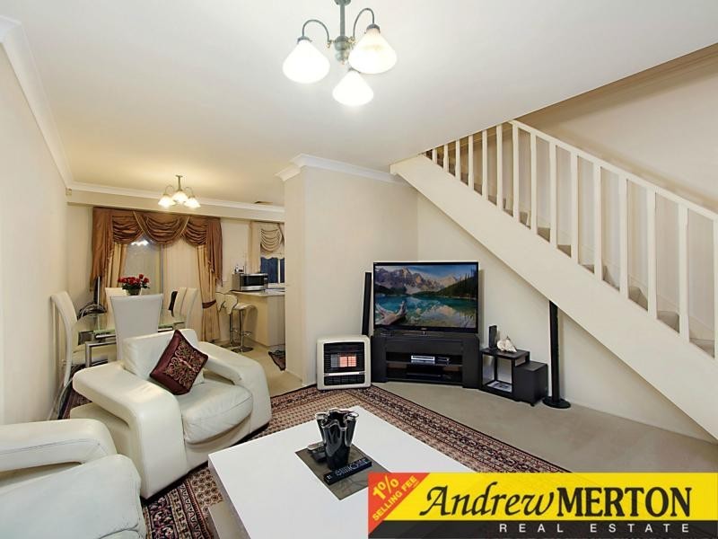 8 St Paul’s Way, Blacktown NSW 2148