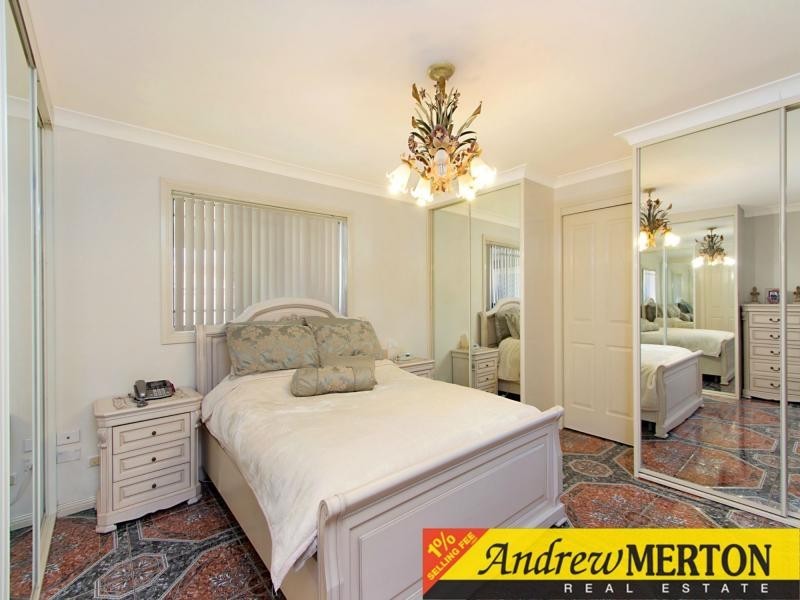 77 Shinnick Drive, Oakhurst NSW 2761