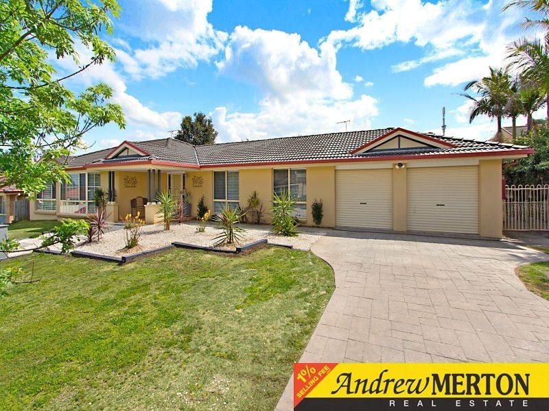 27 Brendan Place, Quakers Hill NSW 2763