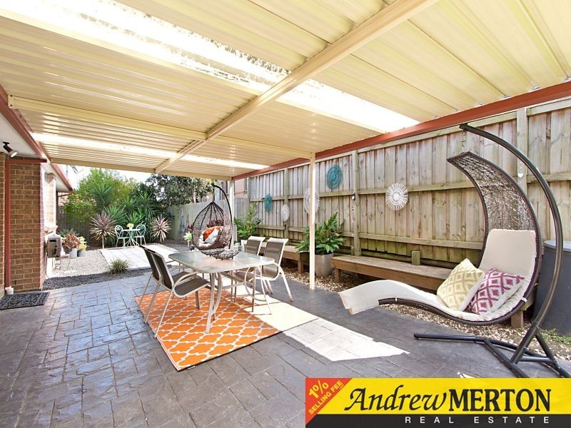 27 Brendan Place, Quakers Hill NSW 2763