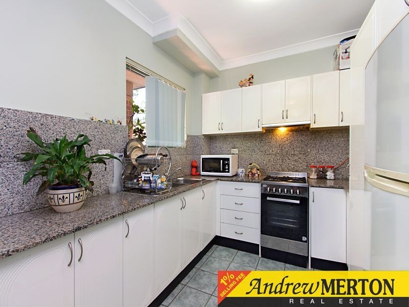 2/20 Chetwynd Road, Merrylands NSW 2160