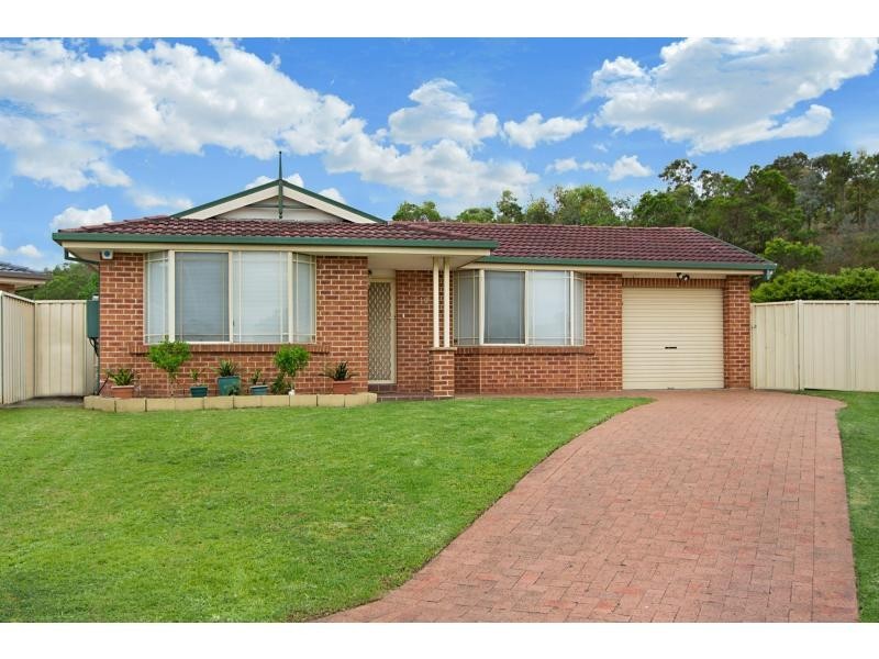 10 Amanda Close, Dean Park NSW 2761