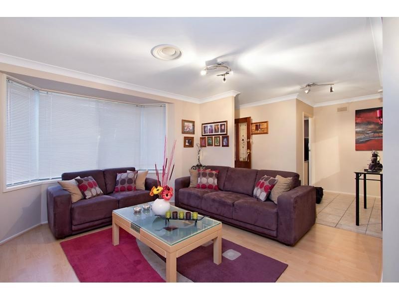 10 Amanda Close, Dean Park NSW 2761