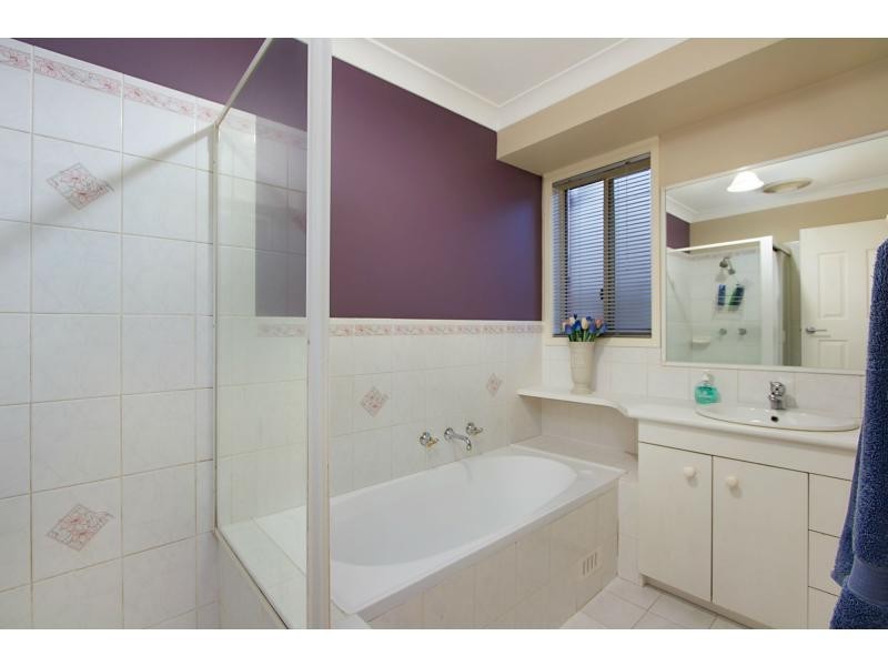 10 Amanda Close, Dean Park NSW 2761