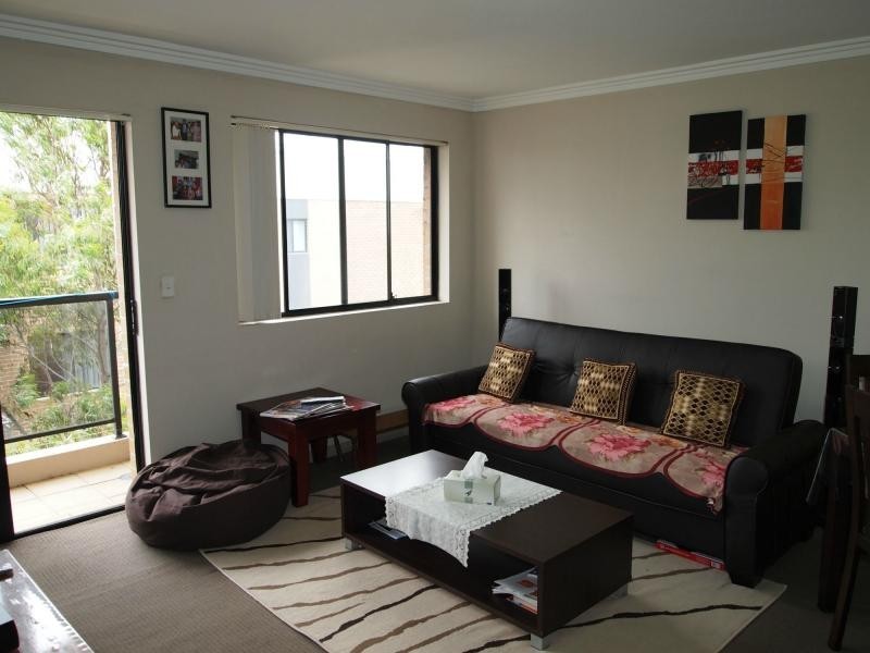 29/8-14 Oxford, Blacktown NSW 2148