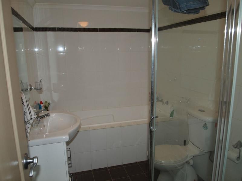 29/8-14 Oxford, Blacktown NSW 2148