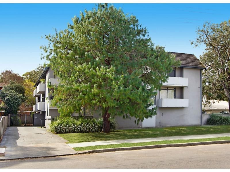 2/5 Preston Street, Jamisontown NSW 2750