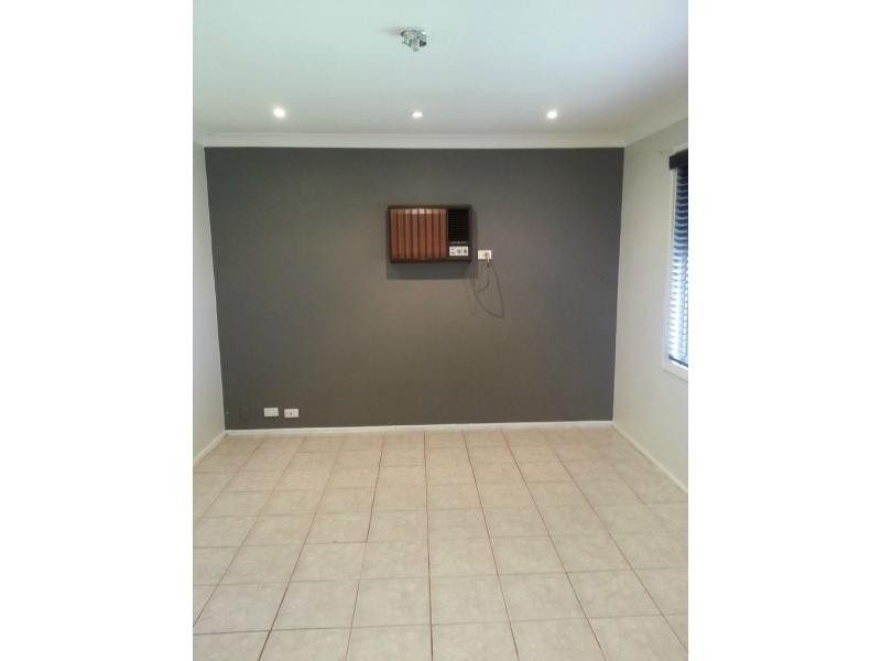 8 Quakers Hill Parkway, Quakers Hill NSW 2763