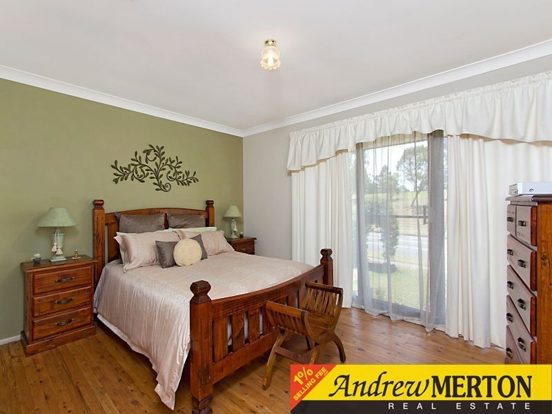 39 James Cook Drive, Kings Langley NSW 2147