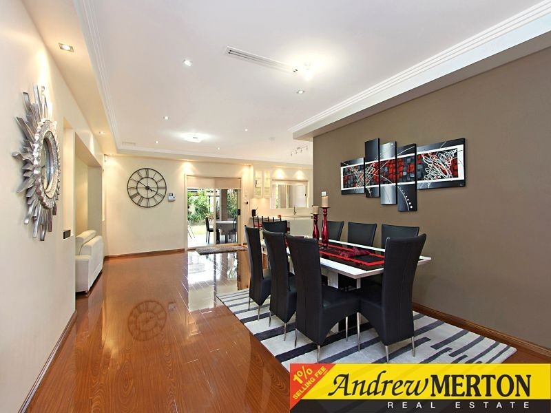 15 Granada Place, Oakhurst NSW 2761