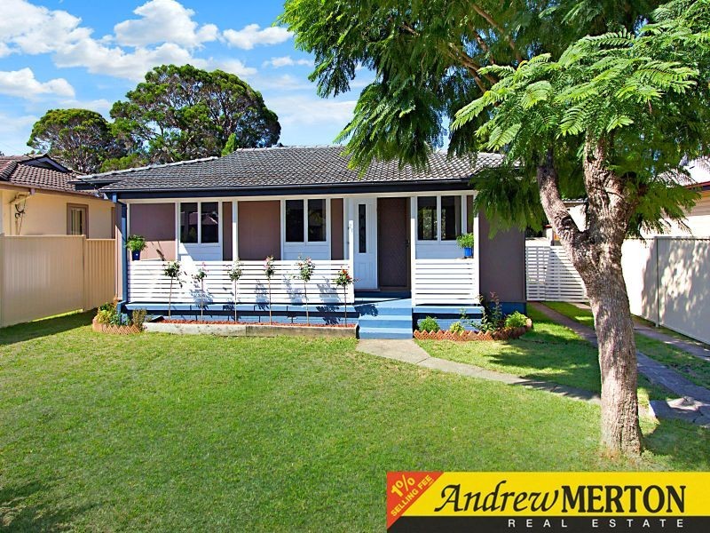 27 Manila Road, Lethbridge Park NSW 2770