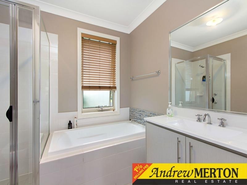 8 Paperbark Drive, Woodcroft NSW 2767