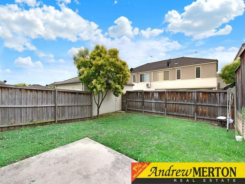 8 Paperbark Drive, Woodcroft NSW 2767