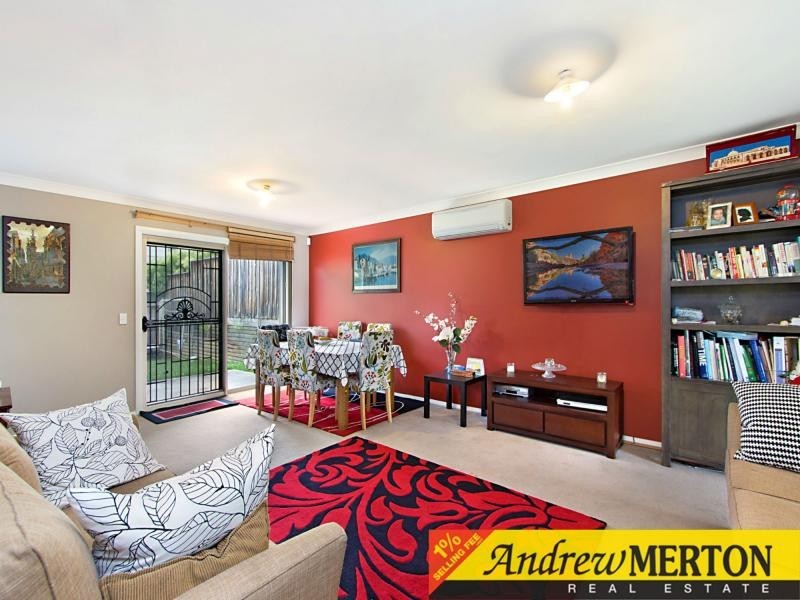 8 Paperbark Drive, Woodcroft NSW 2767