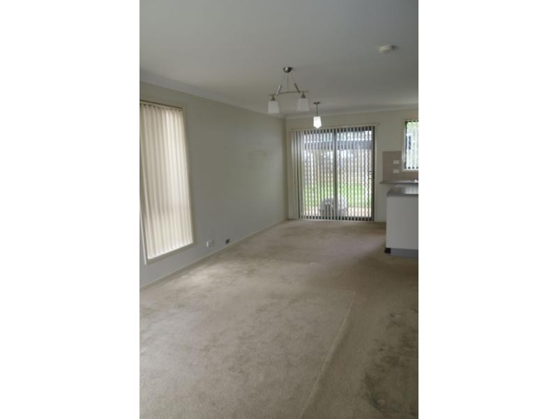 4 Dianella Circuit, Woodcroft NSW 2767